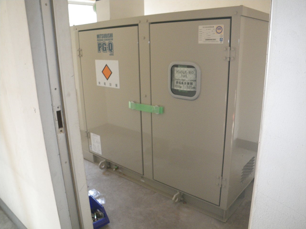 新発電機　搬入完了　PG45QX